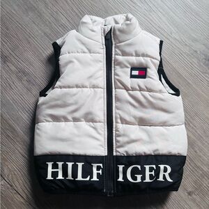 Tommy Hilfiger Infant Puffer Vest in Cream and Black